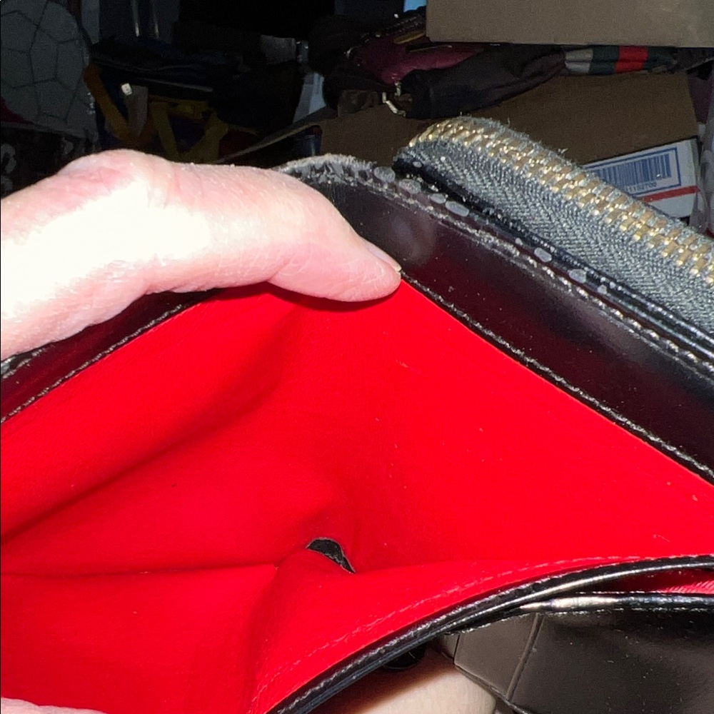 GUCCI Vintage Black Leather Wallet - Picture 6 of 8